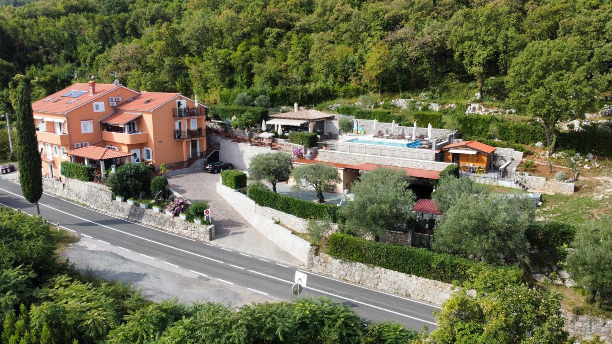Apartments Vunic Mošćenička Draga Dış mekan fotoğraf